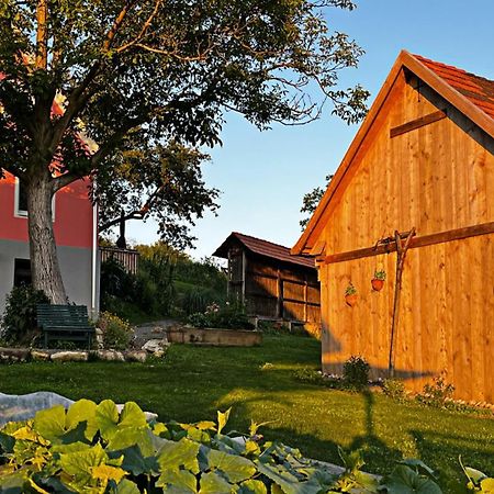 Ferienhaus Thonjoergl Gnas Bagian luar foto