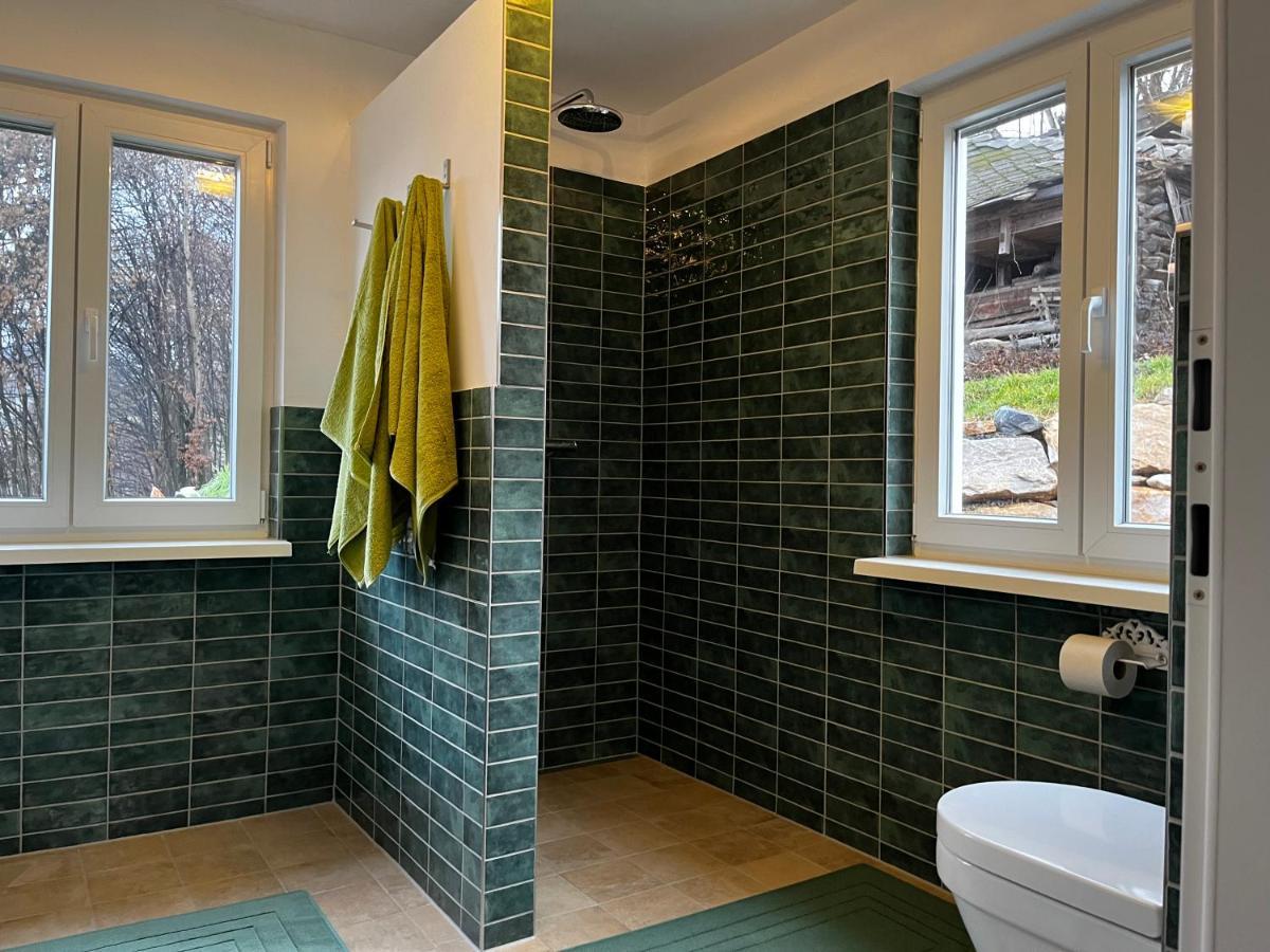 Ferienhaus Thonjoergl Gnas Bagian luar foto